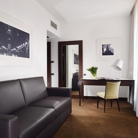 Milano Castello Luxury Apartment Eksteriør billede