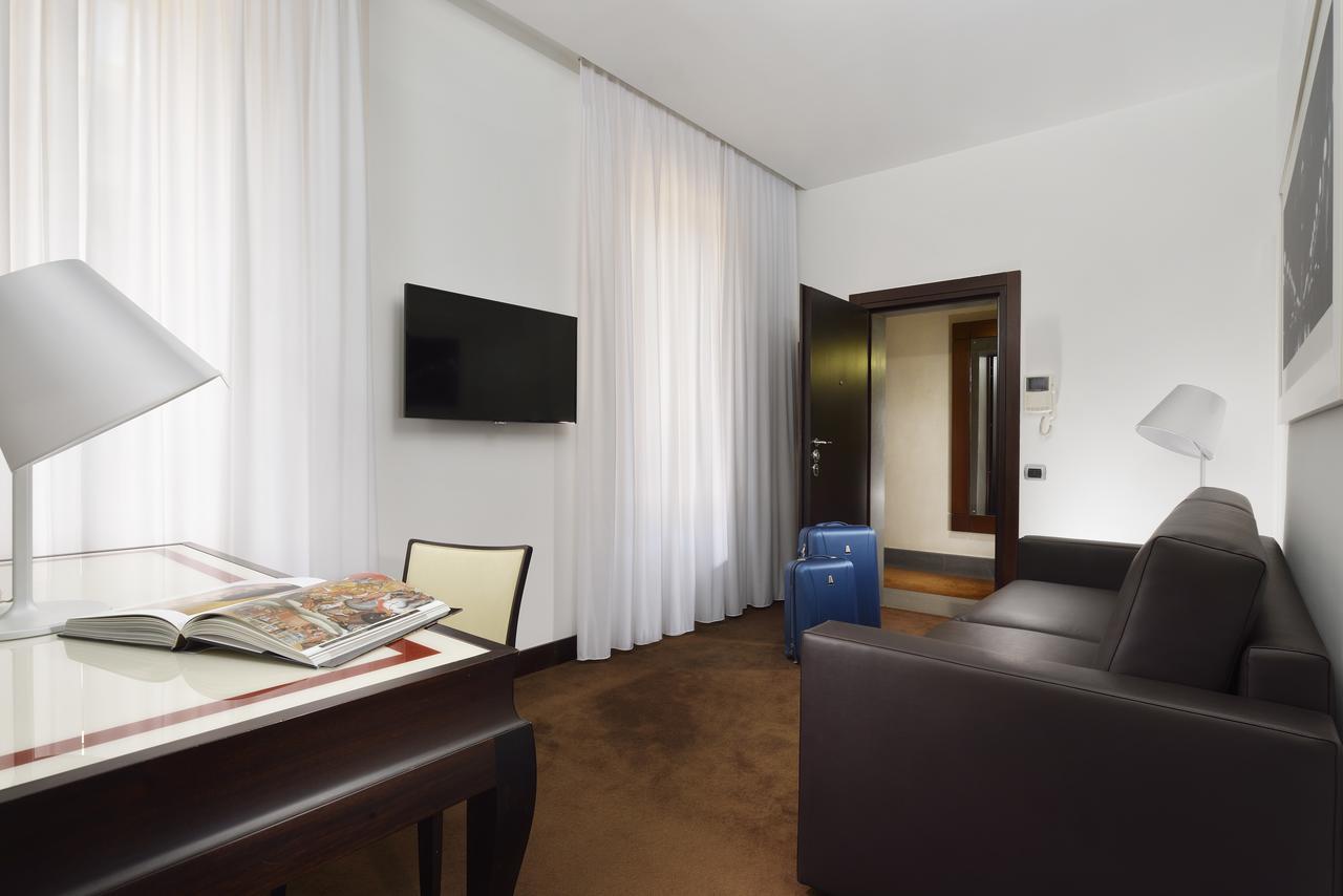 Milano Castello Luxury Apartment Eksteriør billede
